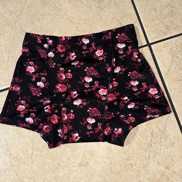 Period Swimwear - Menstrual Swimwear Bottoms - Black Leakproof Swim Bottom - Picture 8 of 10